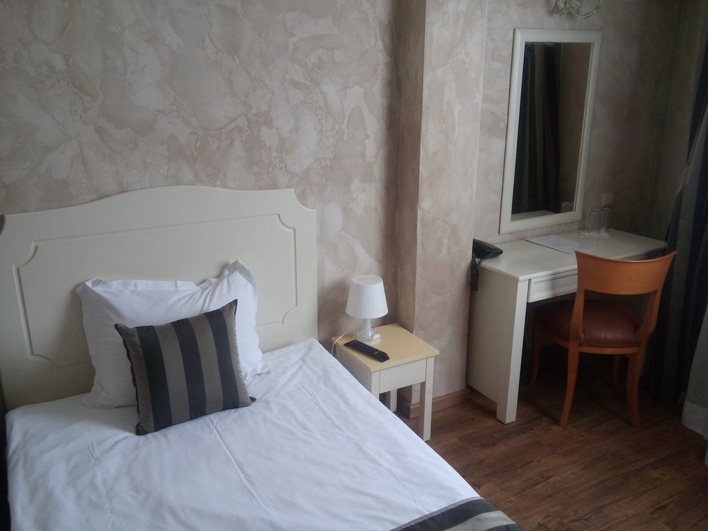 Green Hotel Alexander Palace 소피아 외부 사진